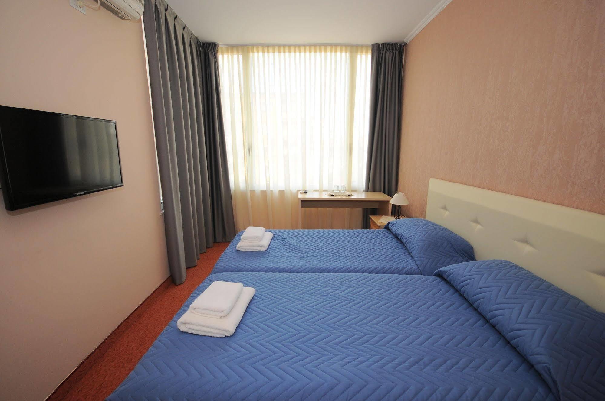 Signature Idea Hotel Tiranë Luaran gambar